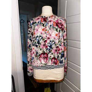 Boutique floral long sleeve blouse size L